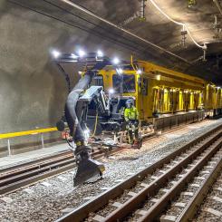 Varbergstunneln städas. Foto: RailCare