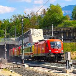 Nedräkningen har börjat: Den 14 december 2025 tas Koralmbanan mellan Graz och Klagenfurt i drift och markerar därmed början på en ny era för södra Österrike. Dags för en överblick över de många imponerande inslagen längs den nya järnvägssträckan.
