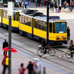 I spåren av distansarbete har resor med kollektivtrafiken minskat Foto: TT
