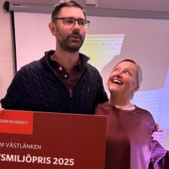 Priset går till entreprenören Peab AB. Det delas ut av Trafikverket och består av ett diplom samt 25 000 kronor. Foto: Trafikverket