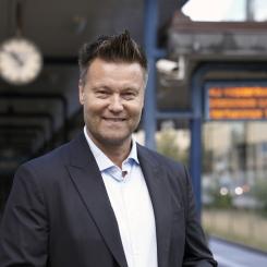 – Att punktligheten ändå förbättras jämfört med oktober förra året är ett kvitto på god planering i en mycket hårt belastad trafikmiljö, säger Thomas Andersson, adelningschef Trafikverket. Foto: Pia Tallgren.