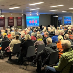 Salen var i stort sett fullsatt vid det första presentationstillfället. Foto: Trafikverket