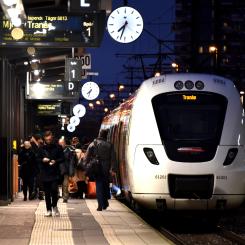 Östgötapendeln vid Linköpings resecentrum. Pressbild: ÖstgötaTrafiken