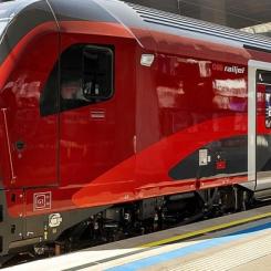 Railjets nya generation introducerar också en uppdaterad version av det klassiska bordrestaurangen samt snackzoner utrustade med automater för enklare tillgång till mat och dryck under resan. Tillsammans med förbättringar som inbyggda USB-laddningsstationer, fotstöd och läslampor i alla klasser, visar ÖBB att de tar sina passagerares behov på stort allvar. Foto: ÖBB