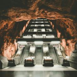 Fridhemsplans station. Foto: claudio schwarz/unsplash