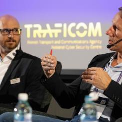 Symbolbild från en av Traficoms seminarier. Tieto vann upphandlingen – myndigheten Traficom har valt bolaget som leverantör av kvalitetssäkring och testtjänster – Foto: Traficom