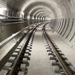 Vossloh får uppdrag att brännsvetsa räl i tunneln. Foto: Vossloh