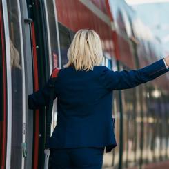 Deutsche Bahn har länge kritiserats för sina förseningar. I oktober anlände nästan varannan fjärrtågspassagerare mer än 15 minuter för sent till sin destination. I juni 2024 var situationen ännu sämre. Foto: Deutsche Bahn