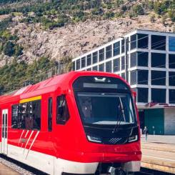 Efter inköp av KOMET-motorvagnar mellan 2007 och 2014, fortsätter ORION-motorvagnarna att verkställa strategin i två steg. Stadler Rail