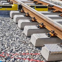 Spårbytesentreprenaden Näsberg–Harrträsk omfattar förnyelse av spår, slipers, ballast och tillhörande anläggningsdelar. Foto: Infrakraft