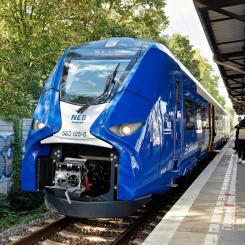 Bayern fasar ut diesel med detta vätgasdrivna Mireo Plus H-tåg. Foto: Siemens Mobility