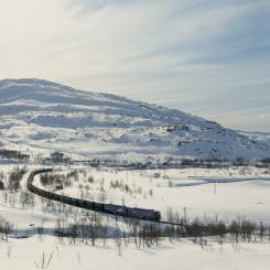 I en ny etapp byggs brister i täckningen bort längs den cirka 340 kilometer långa Ostkustbanan mellan Stockholm och Sundsvall. Foto: Telia